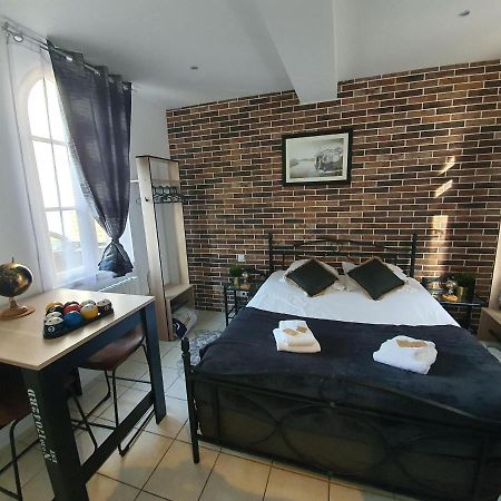 Appartement Indus En Centre Ville Avec Parking Онфльор Екстериор снимка