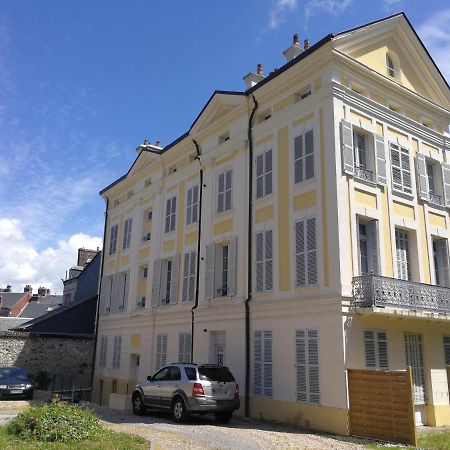 Appartement Indus En Centre Ville Avec Parking Онфльор Екстериор снимка
